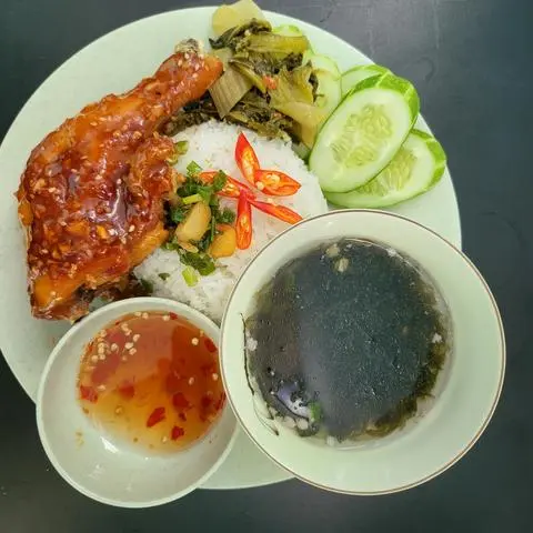 Hình ảnh Canh rong biển thêm