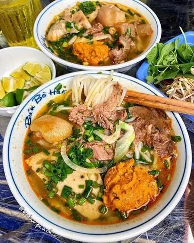 Hình ảnh Bún Bò Chả Cua
