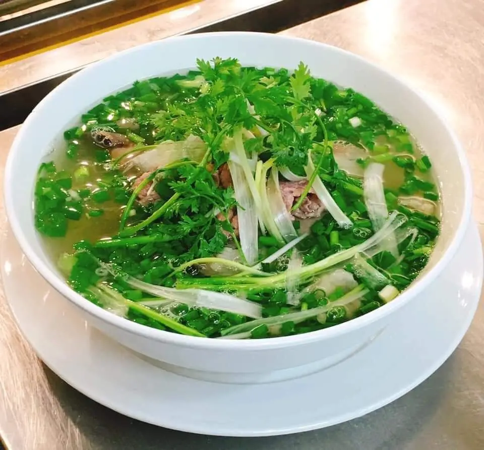 Hình ảnh Phở Gà Đùi