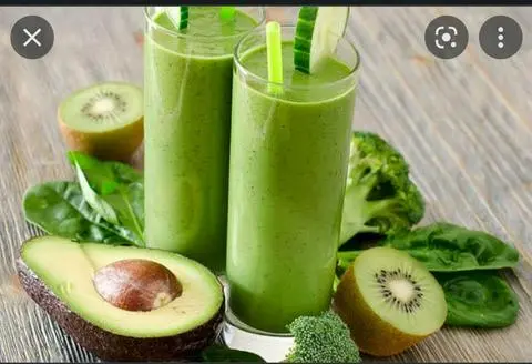 Hình ảnh Sinh tố bơ + cần tây
