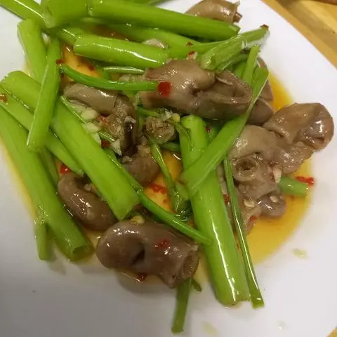 Hình ảnh Bao tử cá ba sa xào