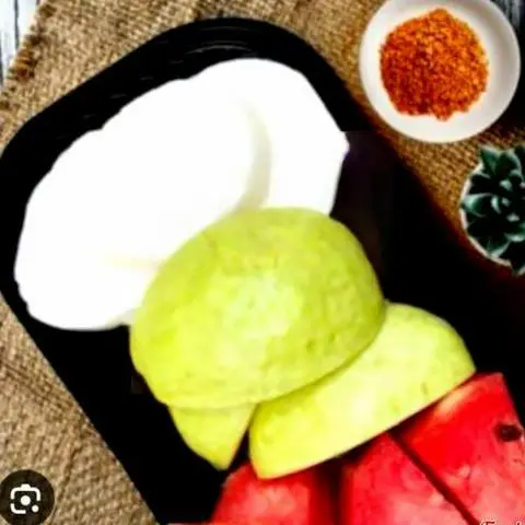 Hình ảnh Củ sắn +ổi +dưa hấu 400g