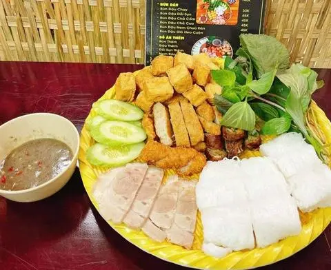Hình ảnh Tá lả 1 người