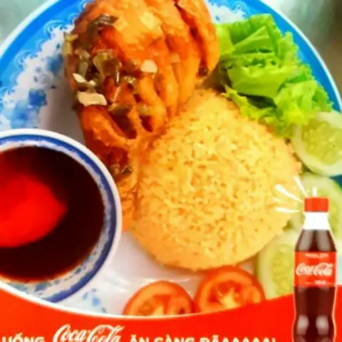 Hình ảnh Combo cơm gà đùi lớn - nước