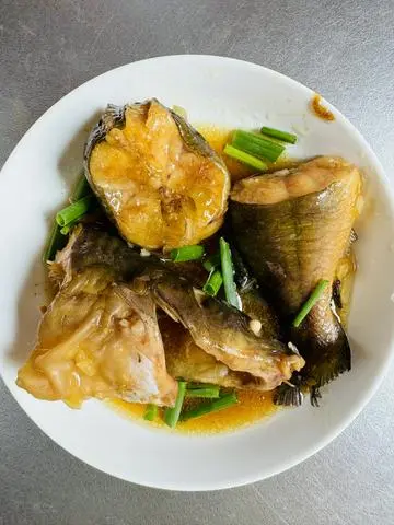Hình ảnh Cá lăng sông kho tiêu