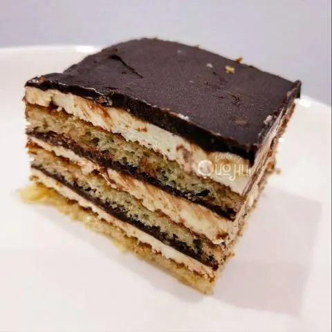 Hình ảnh OPERA CAKE - Bánh Chocolate kiểu Pháp