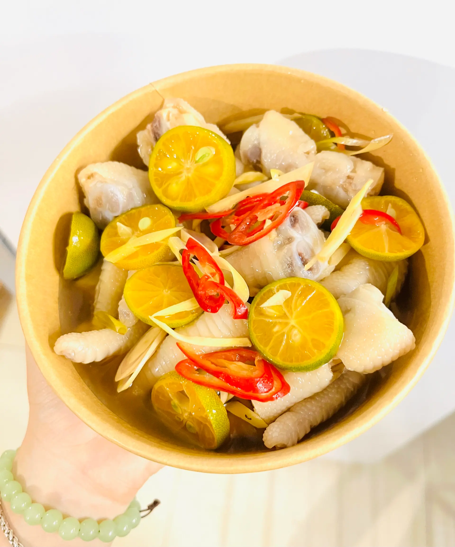 Hình ảnh Chân Gà Sả Tắc