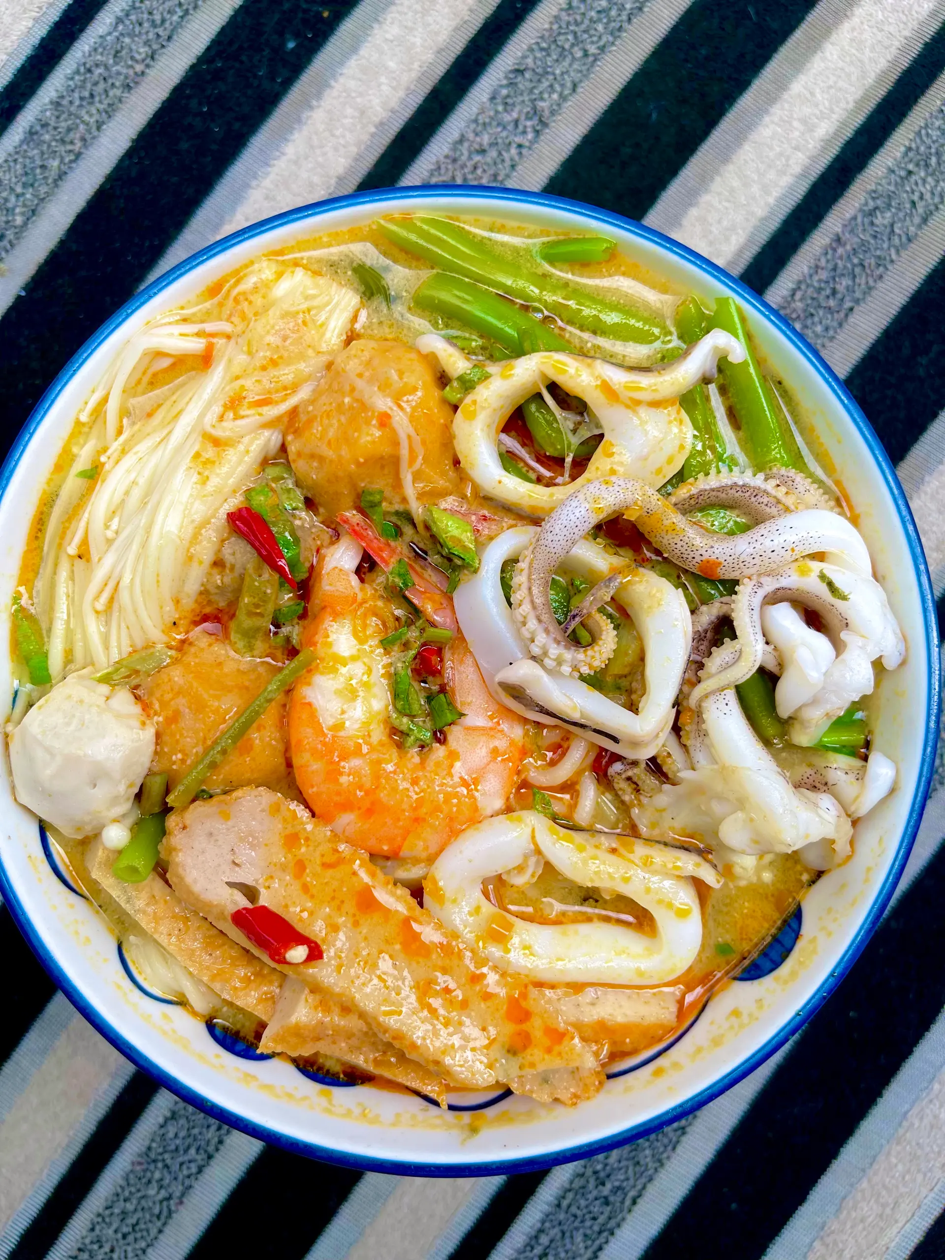 Hình ảnh Bún Thái Tomyum Hải Sản