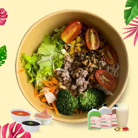 Hình ảnh Salad bò bầm xèo nấm hương + 250ml sữa hạt