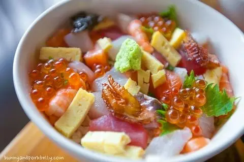 Hình ảnh Cơm sushi thập cẩm - Bara chirashi sushi