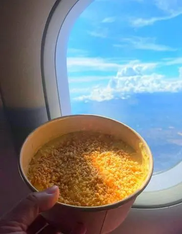 Hình ảnh Bông lan kem trứng dừa