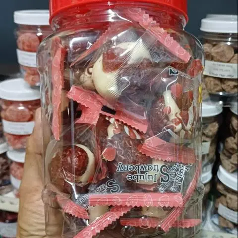 Hình ảnh Táo đỏ kẹp dâu -500gr