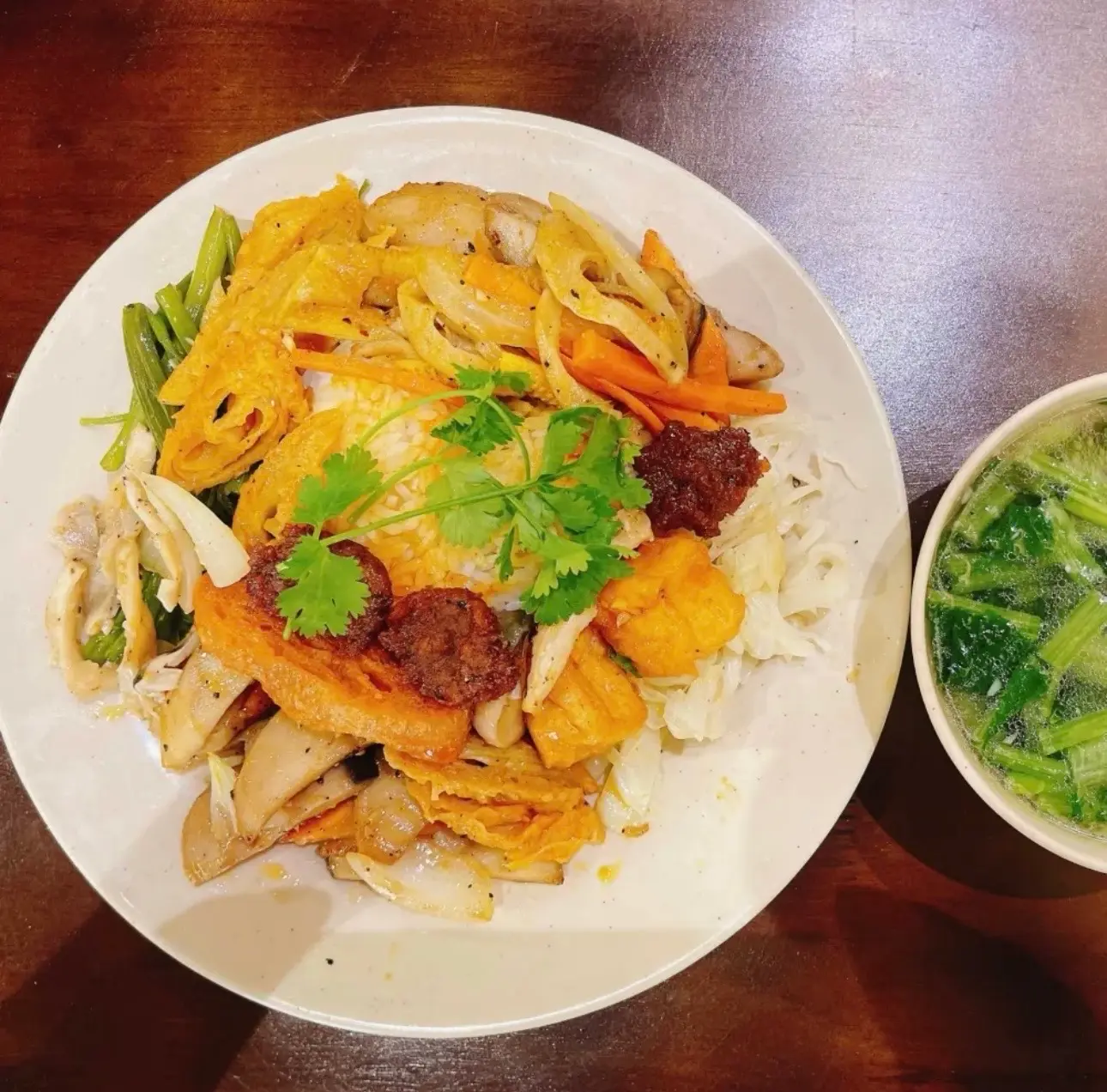 Hình ảnh Cơm Thập Cẩm Chay