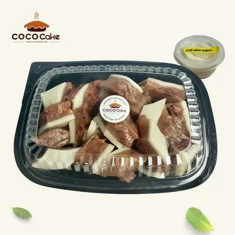 Hình ảnh Bánh chuối hấp đỏ cốt dừa - 600g