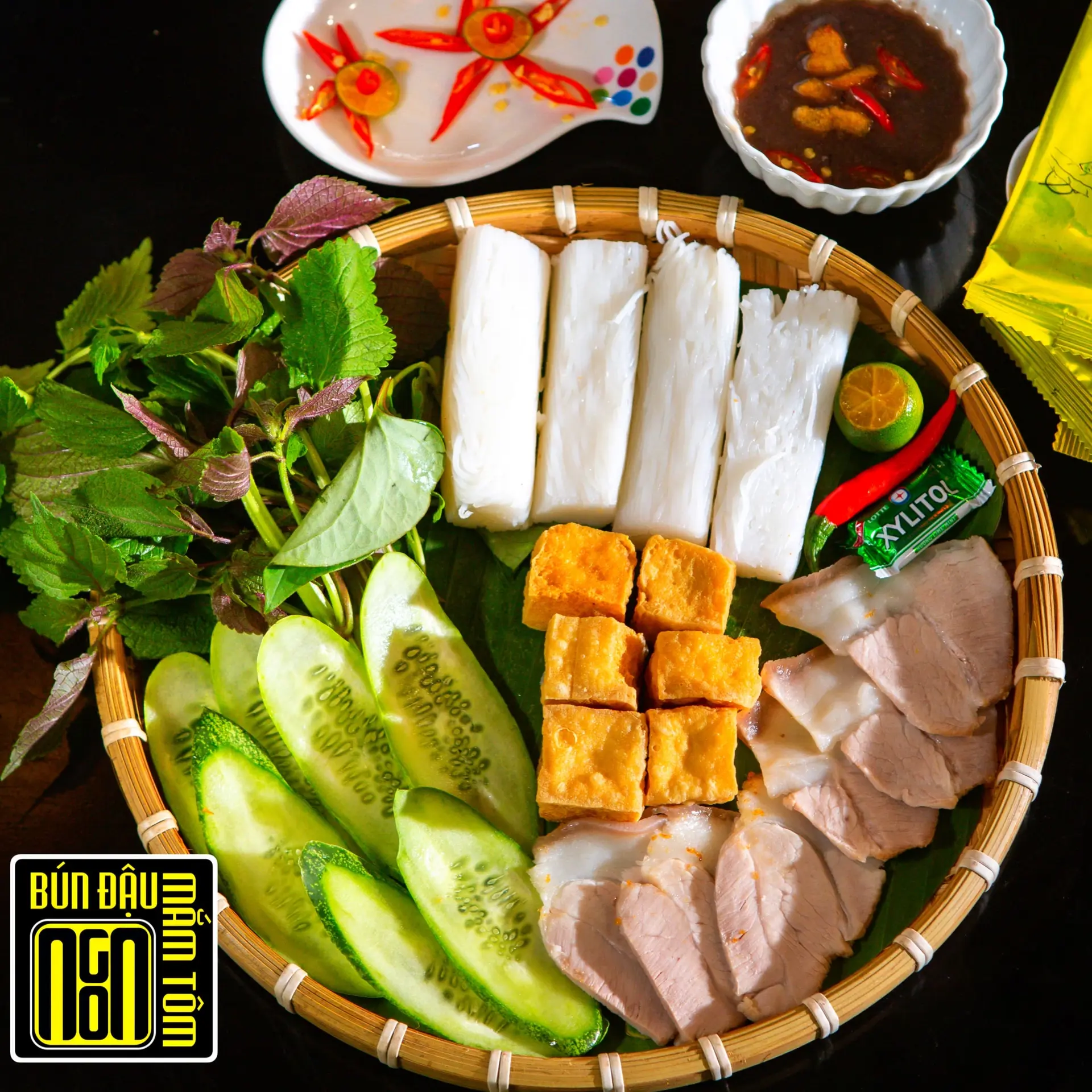 Hình ảnh Bún Đậu Giò Heo Cuộn
