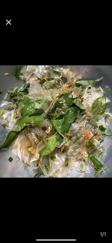 Hình ảnh Bánh tráng mỡ hành tỏi giòn