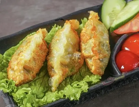 Hình ảnh Bánh xếp nhân hải sản - 2 cái
