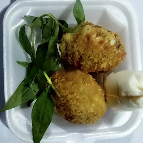 Hình ảnh Vịt lộn chiên giòn chấm mayonnaise