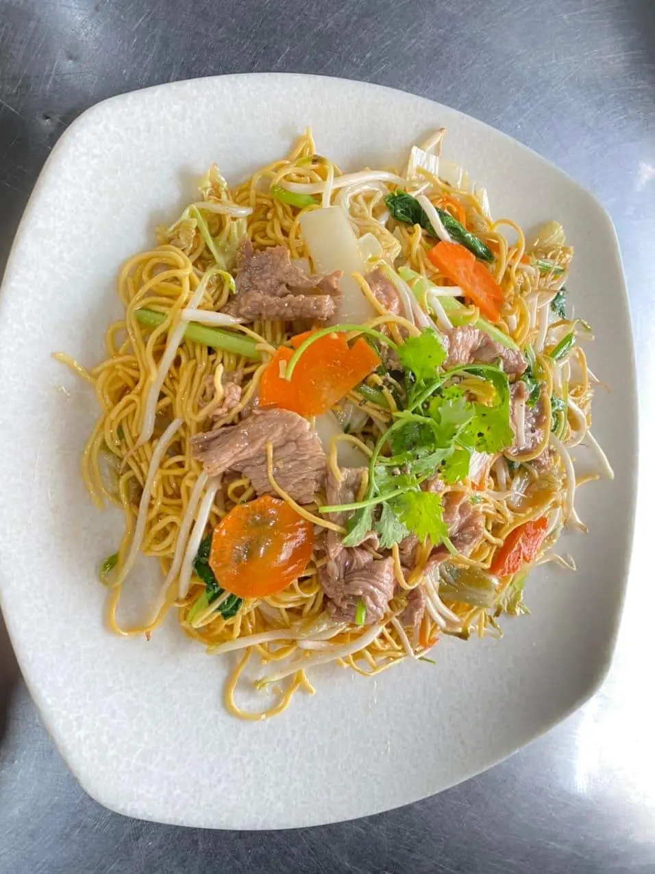 Hình ảnh mì mềm xào bò