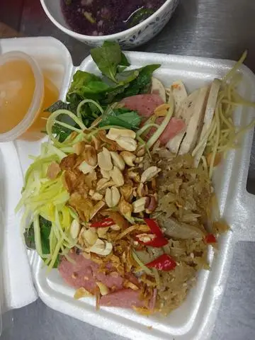 Hình ảnh Mì trộn tré thập cẩm