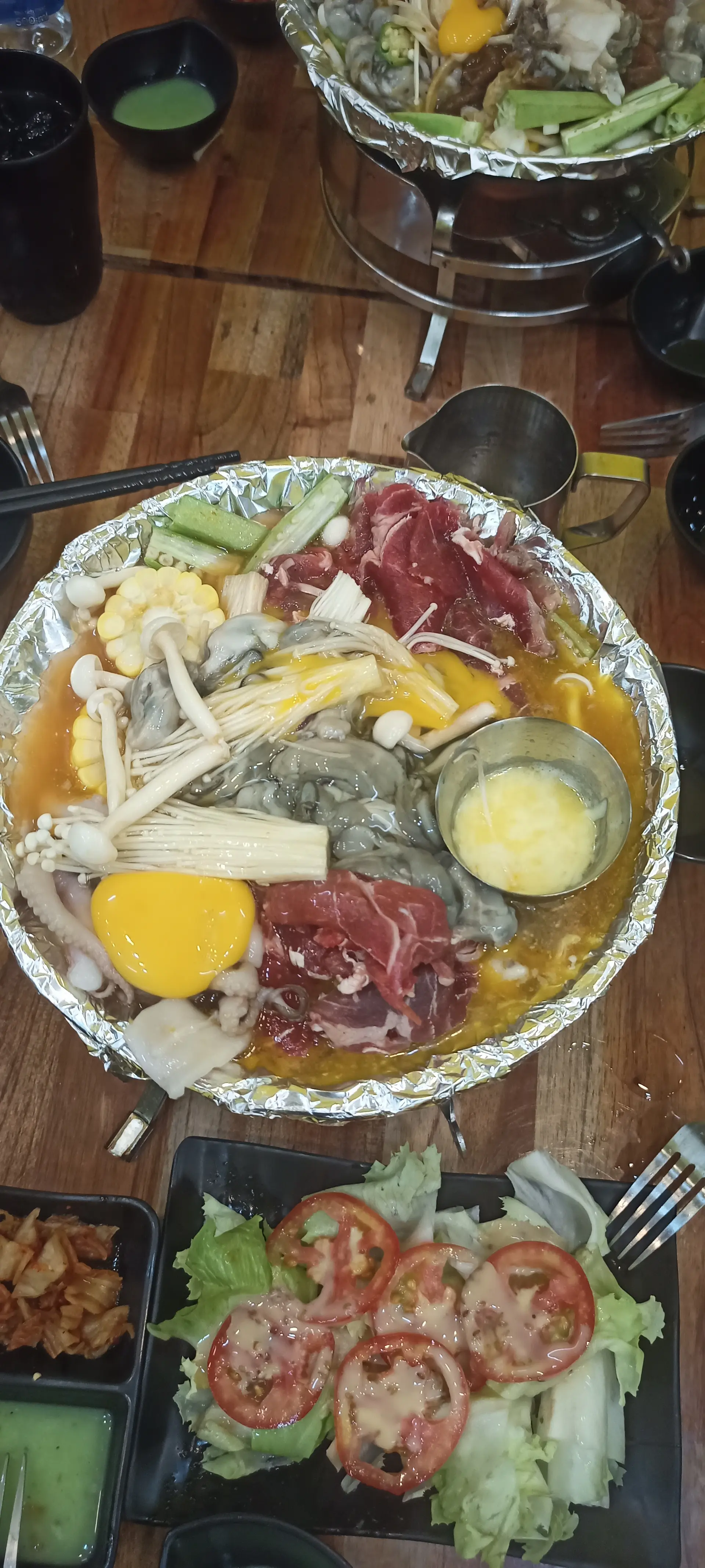 Hình ảnh Combo 3 (Bò, Hàu, Mực, Bạch Tuộc)