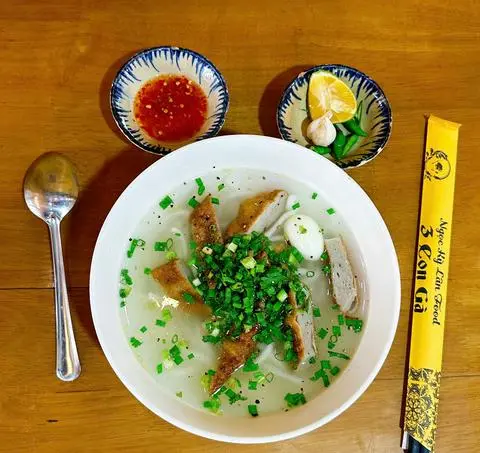 Hình ảnh Bánh Canh Chả Cá Phú Yên