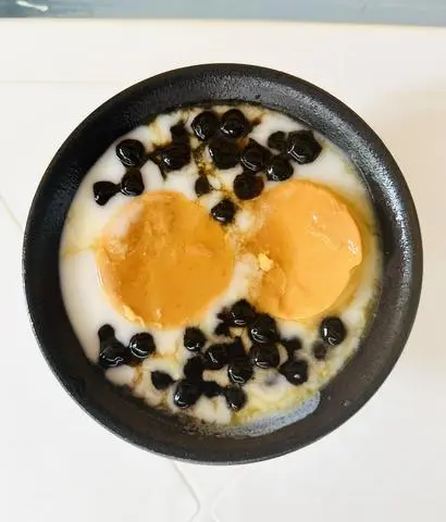 Hình ảnh Flan Cốt Dừa Trân Châu (2 cái)