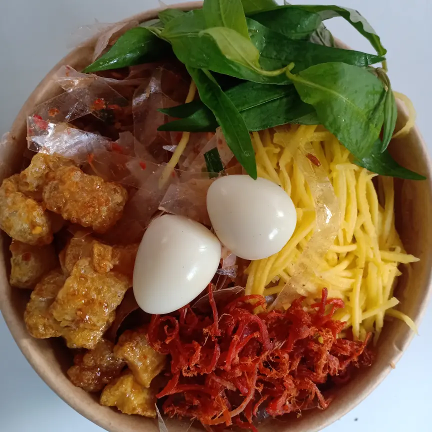 Hình ảnh bánh tráng trộn hồng kim