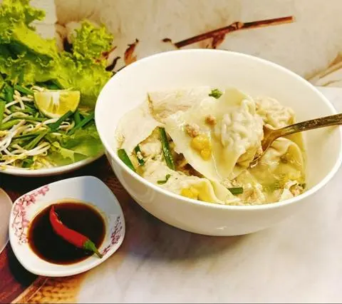 Hình ảnh Hoành Thánh Thịt Nạc