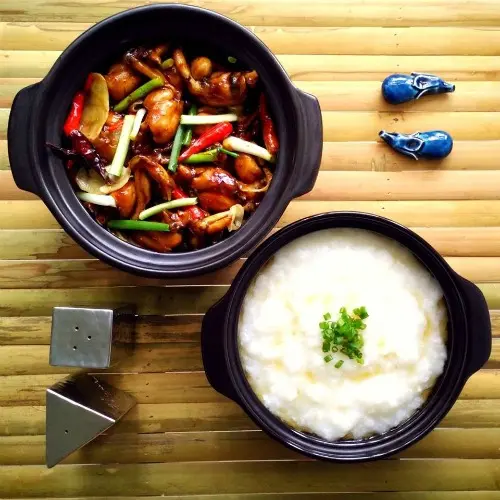 Hình ảnh cháo lá dứa + ếch kho singapore ( 2con)