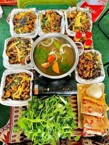 Hình ảnh Lẩu Ếch 6-7 người.. 037318- 9368
