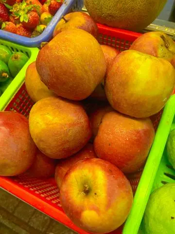 Hình ảnh Nước Ép Táo - Chai