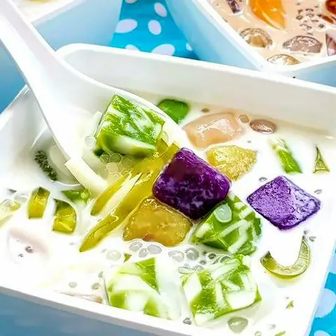 Hình ảnh Chè dừa non khoai dẻo