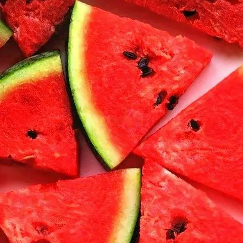 Hình ảnh Dưa Hấu 300gram - Muối Tôm
