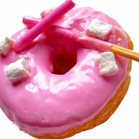 Hình ảnh Donut dâu