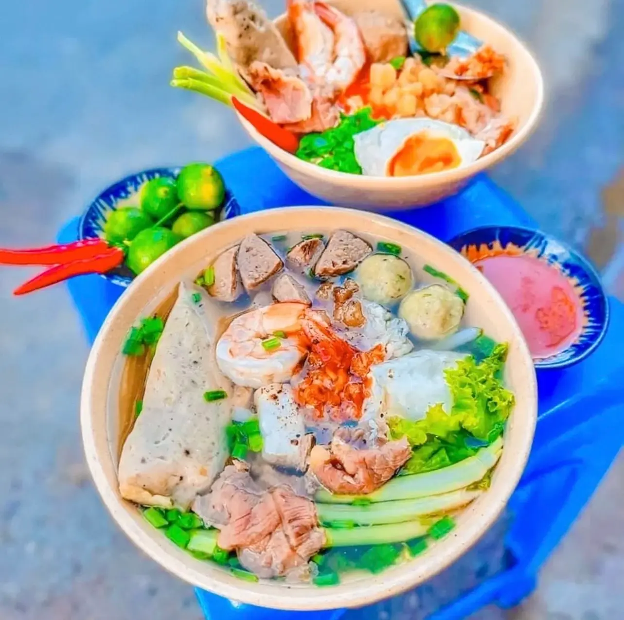 Hình ảnh MÌ TRỘN FULL TOPPING NGON TUYỆT VỜI