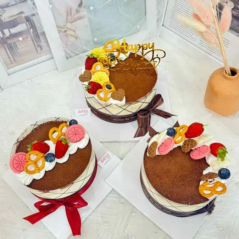Hình ảnh Bánh Tiramisu sz12cm (mẫu ngẫu nhiên)
