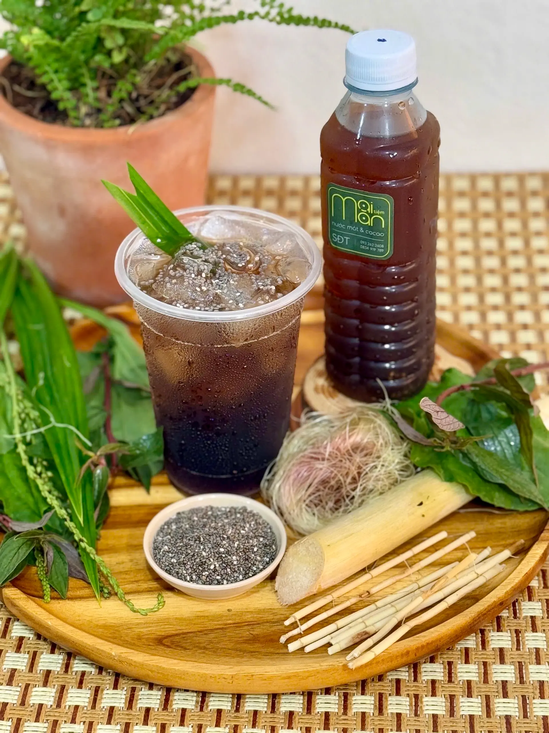 Hình ảnh Mía lau hạt chia