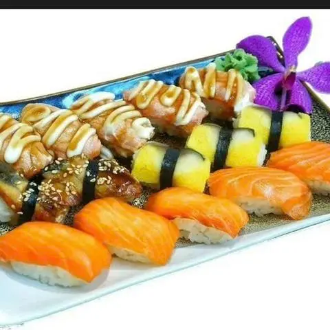 Hình ảnh Sét sushi momij