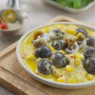 Hình ảnh ốc mỡ xào phô Mai trứng muối tốp mỡ 