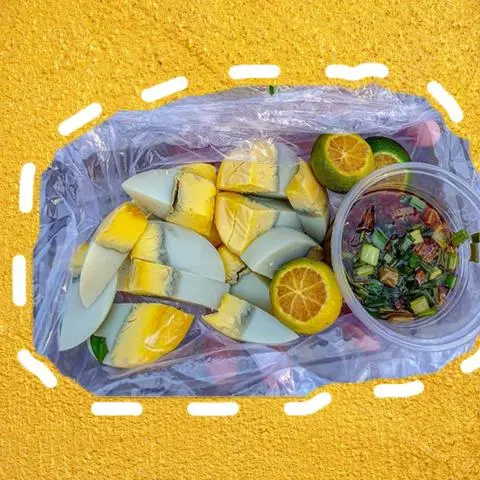 Hình ảnh  2 Gà Dữa Lắc Sốt Muối Bơ Tỏi (Không Bánh Tráng) 