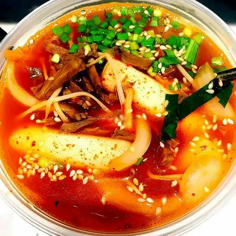 Hình ảnh Soup tokbokki bánh mandu thịt bò