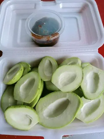 Hình ảnh xoài non mắm ruốc