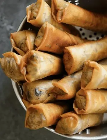Hình ảnh Set 2 cây chả giò homemade