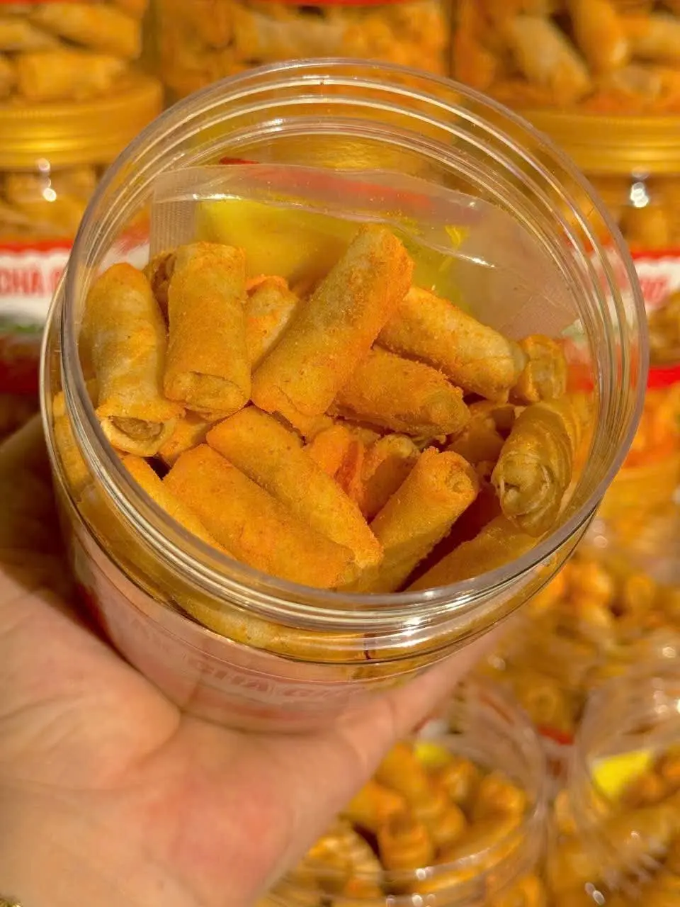 Hình ảnh snack chả giò phômai sấy cay