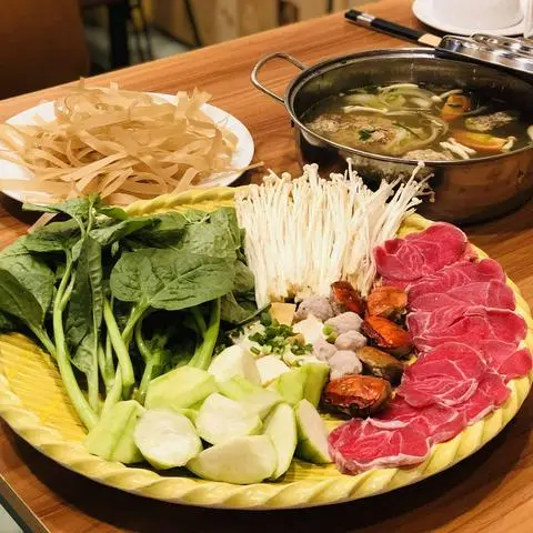 Hình ảnh Lẩu riêu cua bắp bò (2-3 người ăn)