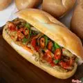 Hình ảnh Bánh mì chả cá nóng
