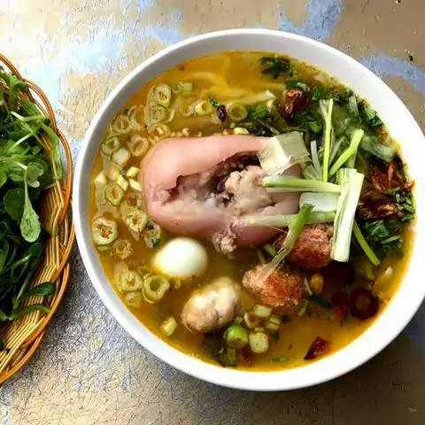 Hình ảnh Bánh canh giò