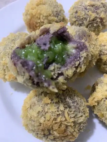 Hình ảnh Khoai môn cốm dẻo matcha 
