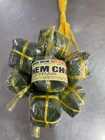 Hình ảnh nem chua BÌ 